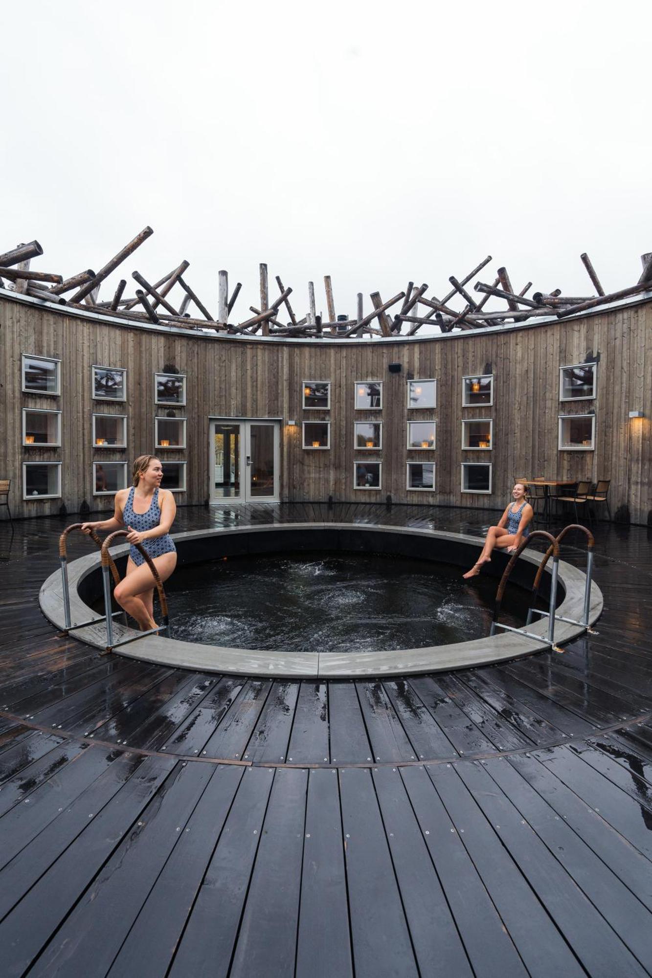 Hotel Arctic Bath Harads Esterno foto